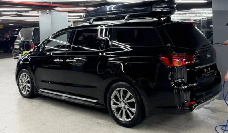 Аренда Kia Carnival с водителем full